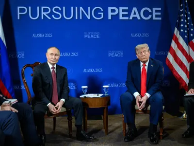 Trump, umilit de Putin în Alaska (sursa: Facebook/The White House)