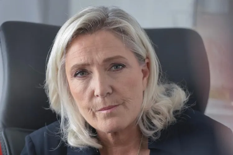 Marine Le Pen, ineligibilă politic (sursa: Facebook/Marine Le Pen)