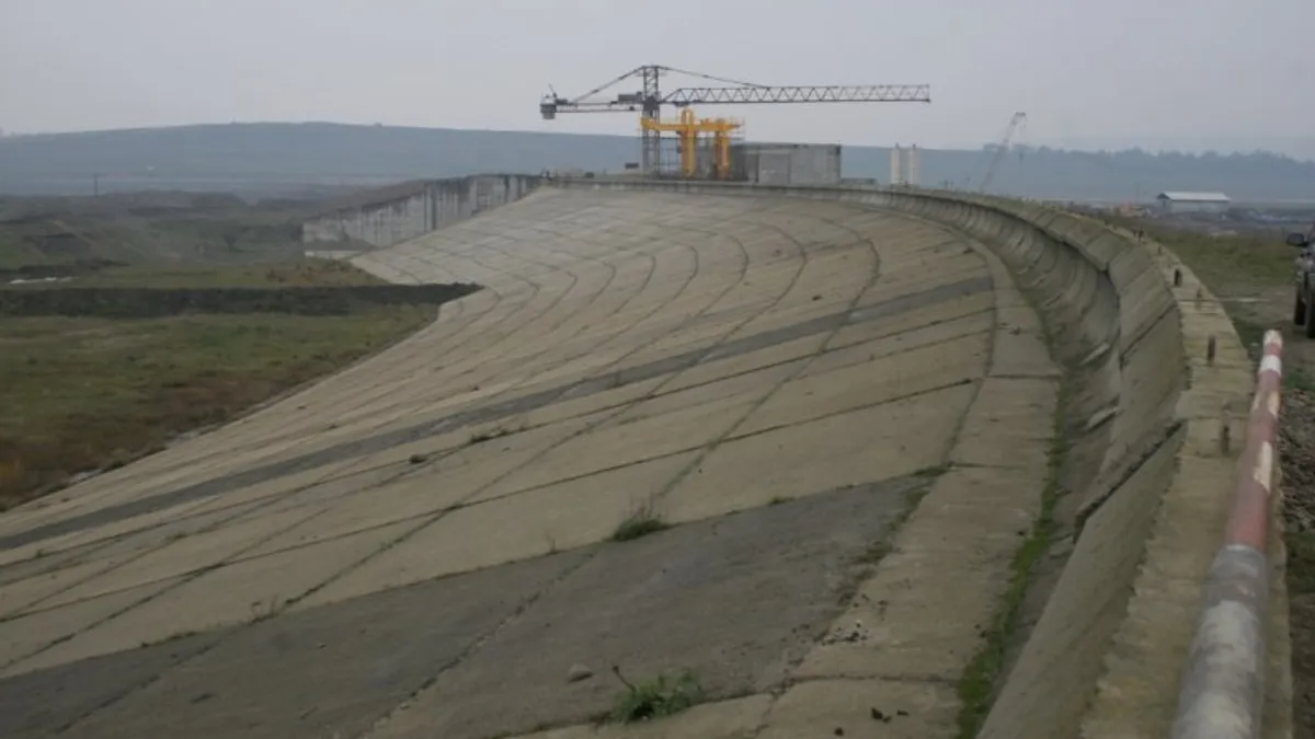 Șantierul amenajării hidroenergetice de la Pașcani