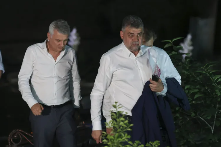 PSD îl susține neoficial, dar intens, pe George Simion Foto: Inquam/George Calin