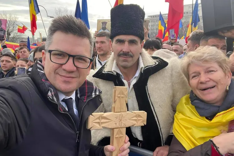 USR cere demiterea lui Mihail Neamțu (sursa: Facebook/Mihail Neamțu)