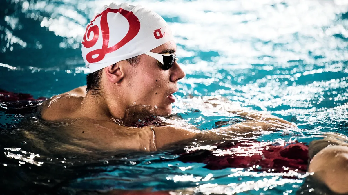 Mondialul din Singapore, Popovici, în semifinale (sursa: Facebook/David Popovici)