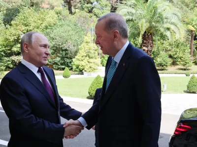 Erdogan face jocurile lui Putin Foto: Facebook