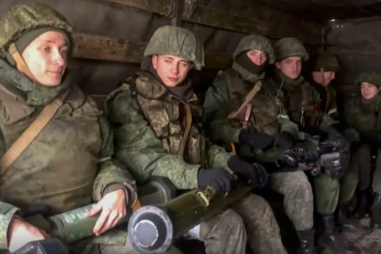Rusia începe "curățenia" de vară și recrutarea obligatorie în armata. Putin vrea să bage "la tocat" carne proaspătă