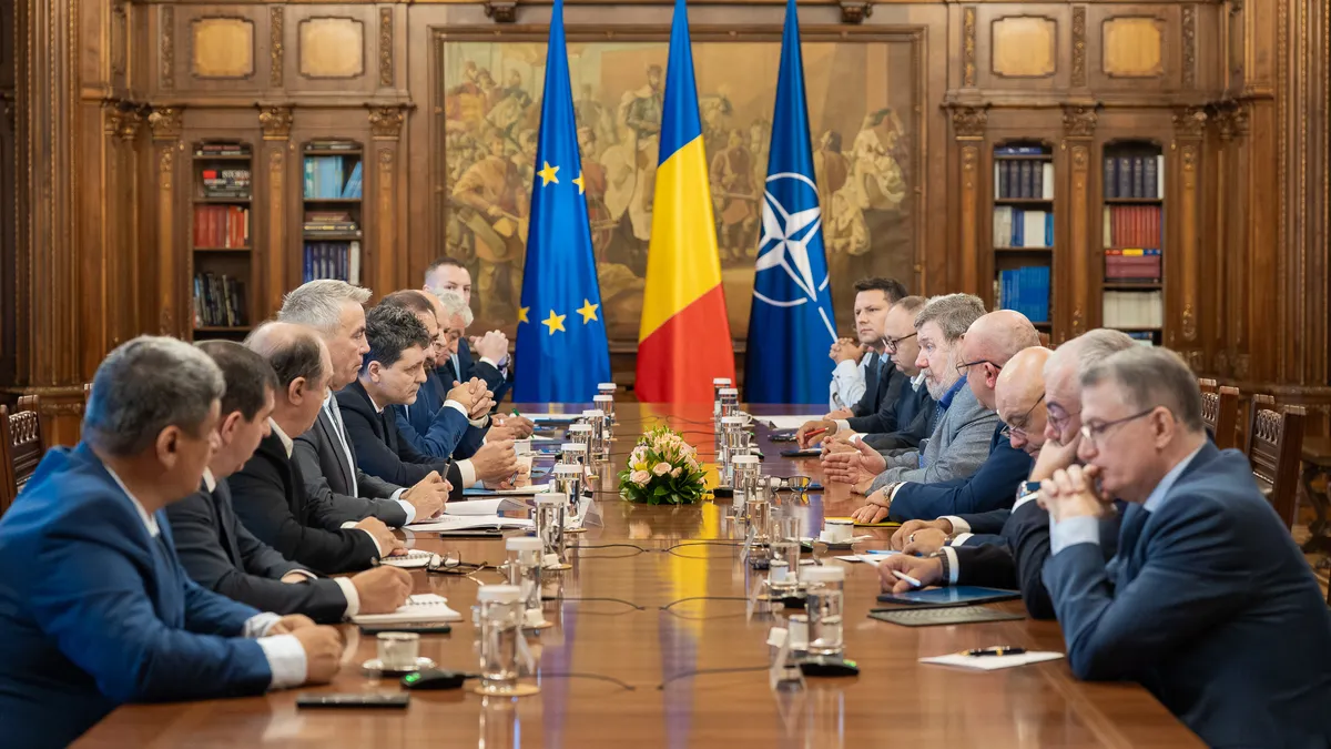 Sindicatele anunță că s-au dus la Cotroceni ca să apere interesele angajaților la stat Foto: Facebook