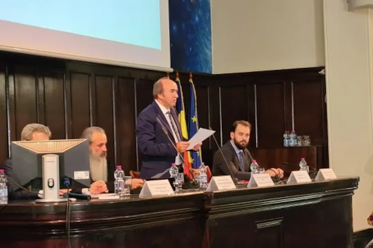 Tudorel Toader speră să rămână rector la Iași, a anunțat deja ce plan are pentru a recupera voturile pierdute. Trei dintre contracandidați s-au aliat cu câștigătorul primului tur