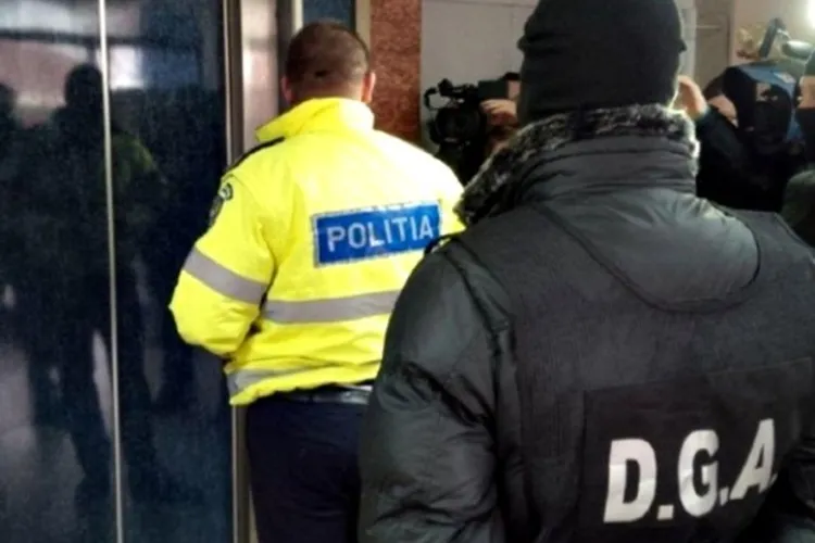 Cum pică polițiștii corupți pe interceptări (sursa: ziaruldeiasi.ro)