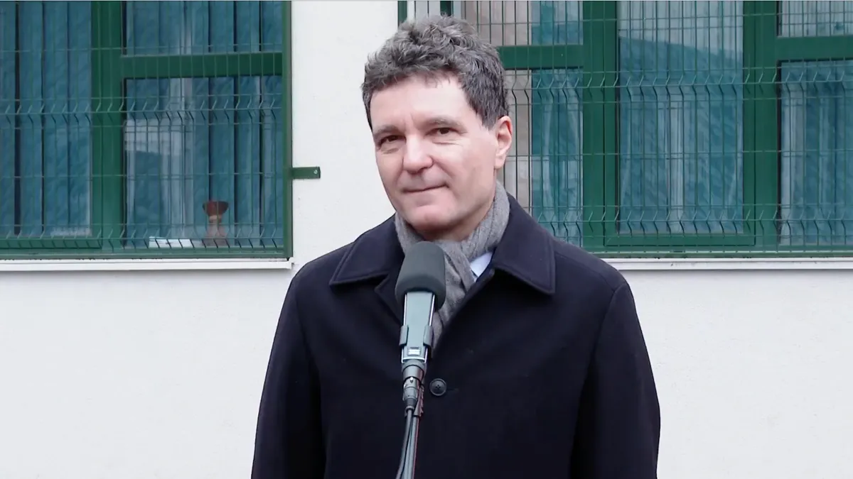 Nicușor Dan a votat pentru noul primar (sursa: Facebook/Nicușor Dan)