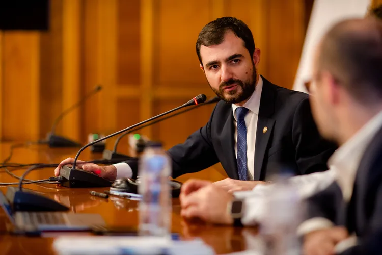 Năsui, la podcastul „Cum e, de fapt”: critici dure la tandemul Fritz-Moșteanu, care conduce USR-ul Foto: Facebook