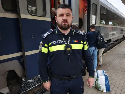 Polițistul care comunică prin limbajul semnelor (sursa: ziaruldeiasi.ro)