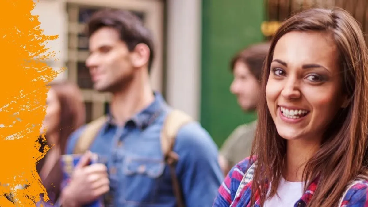 32% dintre studenți vor să emigreze Foto: News.ro