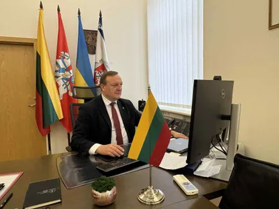 Ruși implicați în război, interziși în Lituania (sursa: Facebook/Władysław Kondratowicz)