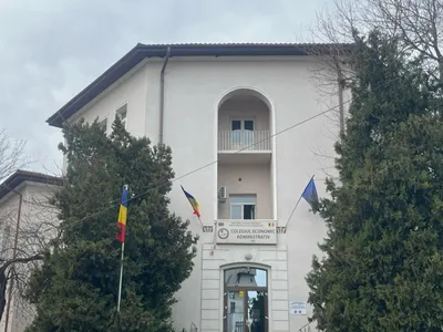 Elev bătut în școală, despăgubiri de 20.000 de euro: cine trebuie să plătească