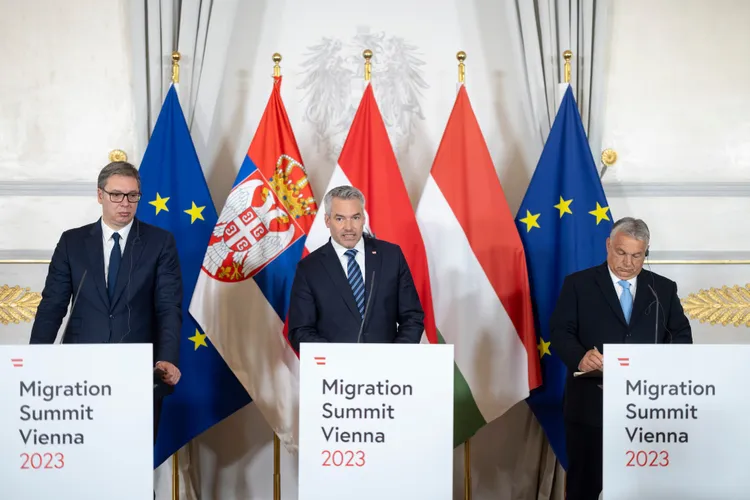 Pe cine penalizează Ciolacu cu zăngănitul de arme Foto: Facebook