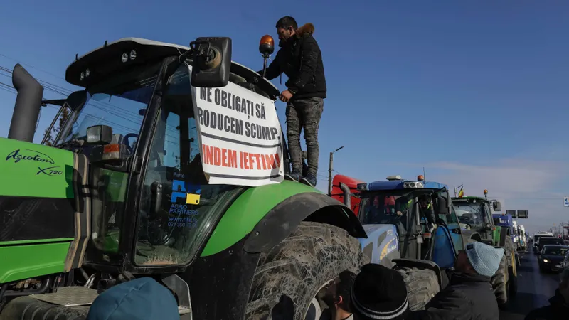 Primăria Capitalei a aprobat organizarea unui protest cu 100 de tractoare Foto:Inquam/Octav Ganea