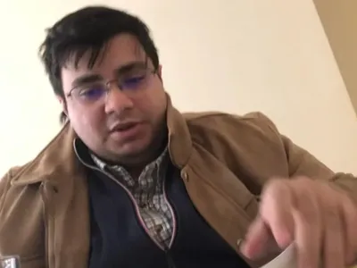 Falsul căpitan SRI Isfan, lăsat liber de judecători (sursa: criticarad.ro)