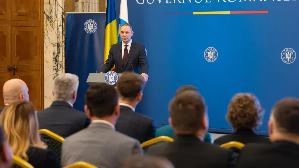 Carburanți mai scumpi, guvernul pregătește măsuri (sursa: Facebook/Alexandru Nazare)