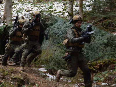 Stagiul militar obligatoriu, posibil în România (sursa: Facebook/MApN)