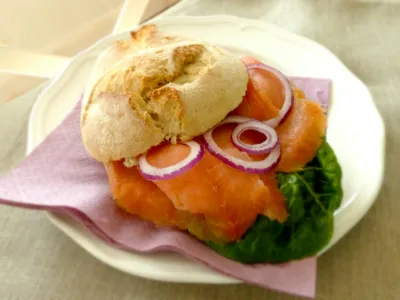 Ocean Fish retrage un lot de somon contaminat (sursa: Pexels/Roger Cziwerny)