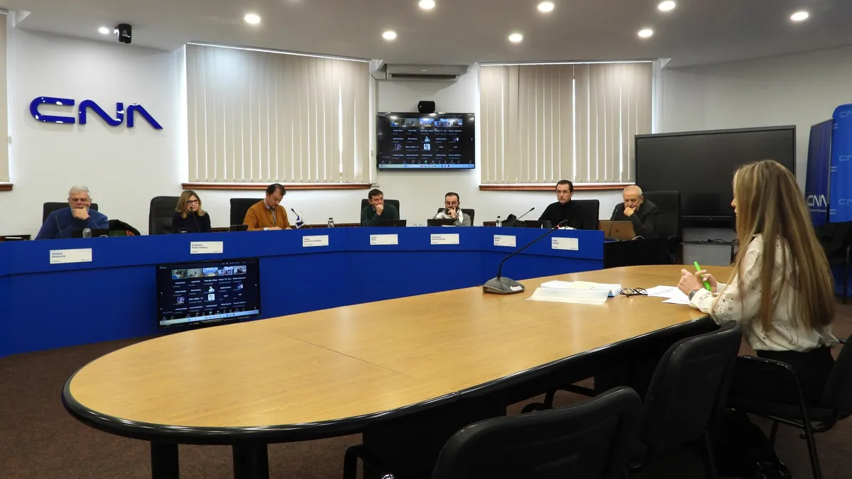 CNA amendează România TV cu 150.000 de lei (sursa: Facebook/Consiliul Naţional al Audiovizualului)