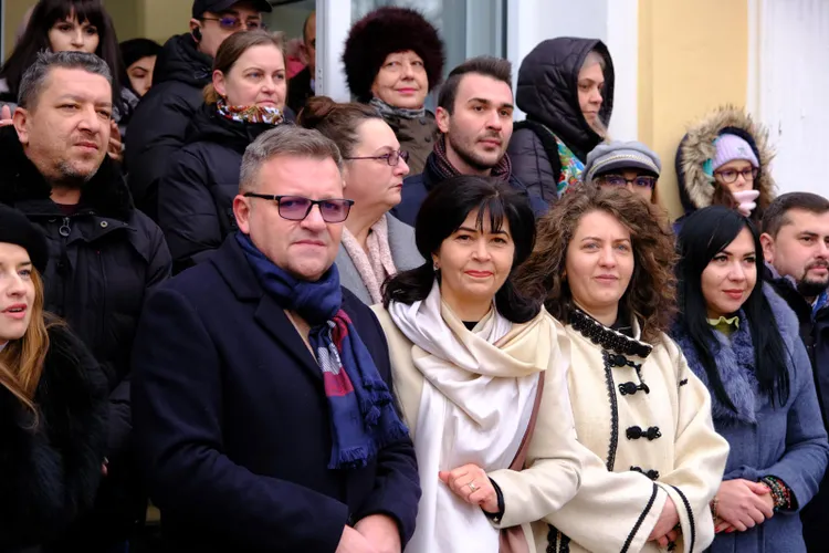 Legea pensiilor, alt jalon care trebuia îndeplinit de Budăi până la finalul lunii martie și despre care nu se știe nimic. Ce prevede PNRR și PSD nu vrea să respecte