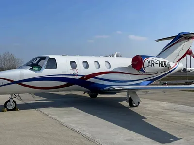 Ce a făcut Umbrărescu după ce patru muncitori i-au murit pe șantier: și-a luat un avion (sursa: moonjetgroup.com)