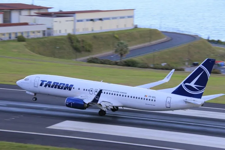 Siguranța aeronavelor TAROM, în pericol post-atac (sursa: Facebook/TAROM)