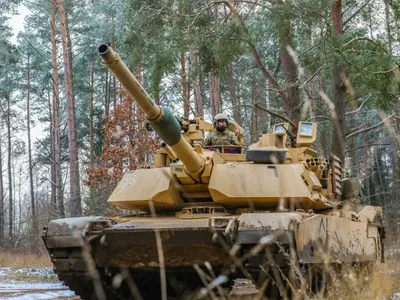 SUA vor începe pregătirea militarilor ucraineni pe tancuri Abrams Foto: Twitter