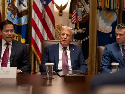 Trump amenință Rusia cu război economic (sursa: Facebook/The White House)