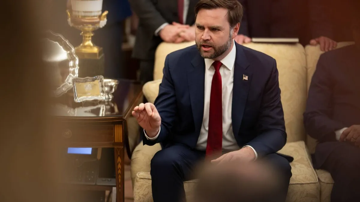 JD Vance vizitează Italia în aprilie (sursa: Facebook/The White House)