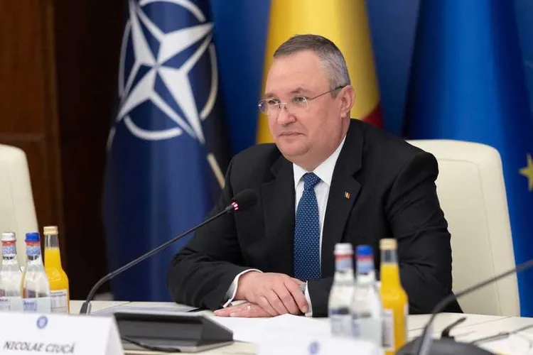 România, centrul producţiei de materiale necesare energiei regenerabile, afirmă premierul Ciucă Foto: News.ro