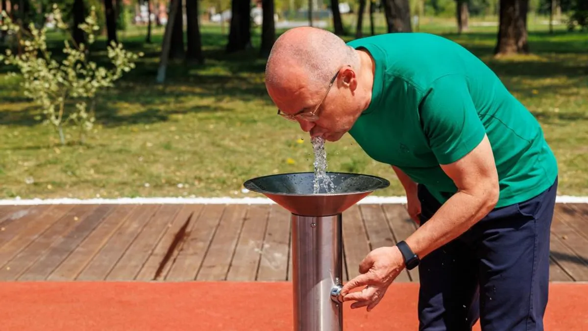 Boc, primul atac dur la guvernul Ciolacu Foto: Facebook