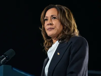 Kamala Harris îl felicită pe Trump (sursa: Facebook/Kamala Harris)