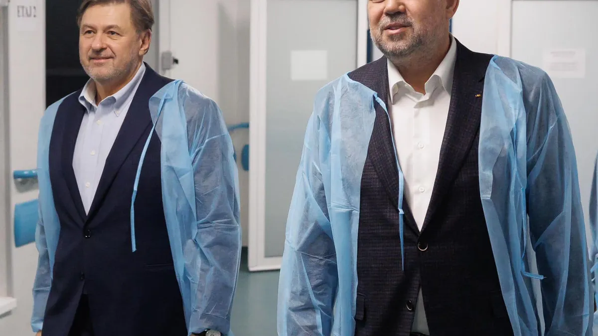 Sunt spitale în care medicii de gardă dorm şi primesc salarii mai mari decât la urgență București, spune Alexandru Rafila Foto: Facebook