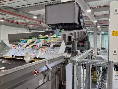 Peste un miliard de ambalaje, returnate (sursa: Facebook/RetuRO SGR)