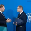 Guvernul Luca Niculescu a aprobat un chef cu 1.000 de persoane, în Qatar, oferit de ANCOM. Bolojan refuzase, ceea ce i-a atras furia conducerii ANCOM