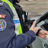 Șoferii cu amenzi neplătite nu au scăpat de riscul suspendării permisului: mecanismul nu este anulat