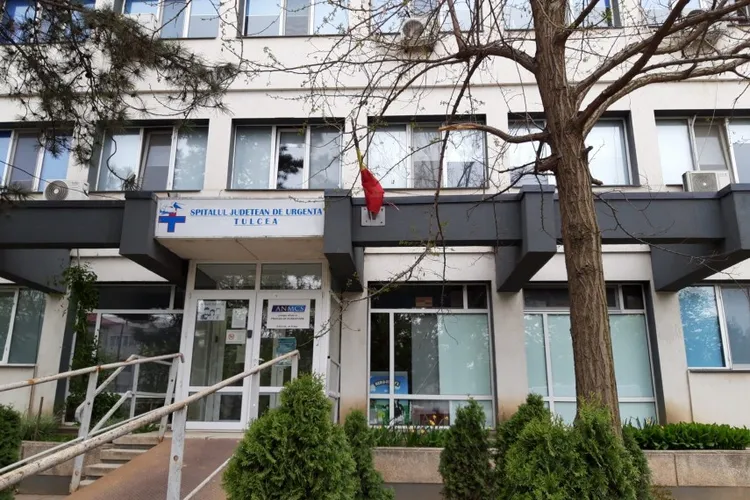 Medic specialist în oncologie pediatrică, refuzat de Spitalul Județean Tulcea, lucrează ca muncitor necalificat, scrie doctorul Ciprian Maxim