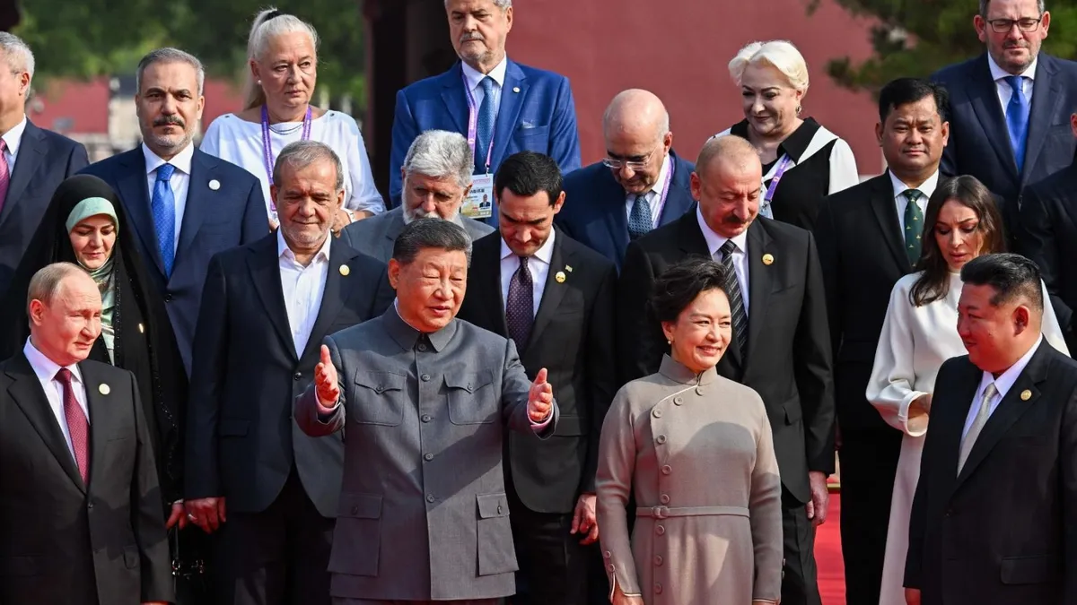 Năstase și Dăncilă, alături de Putin (sursa: TASS)