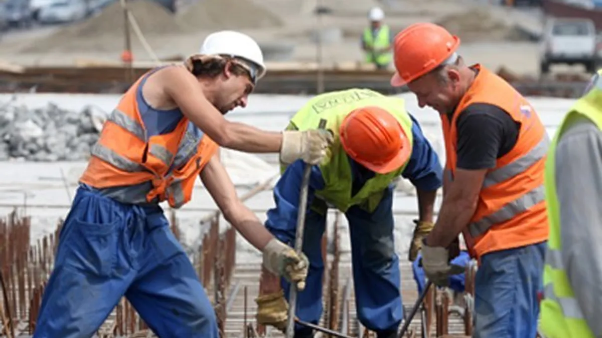 Construcțiile și imobiliarele, pericol de faliment (sursa: ziaruldeiasi.ro)