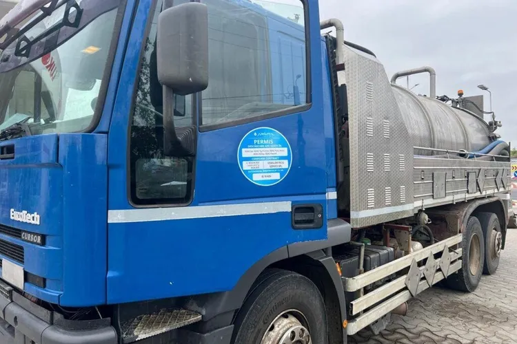 Cum să faci avere din canalizare (sursa: ziaruldeiasi.ro)