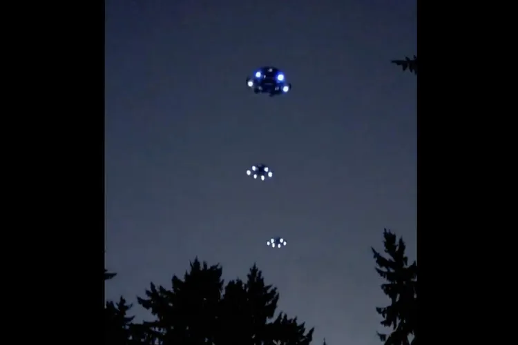Controversa dronelor apărute în nord-estul SUA (sursa: X/UFO Disclosure Solana)