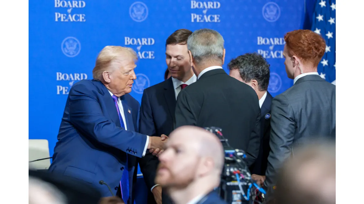 Ce așteaptă Nicușor Dan de la președintele Trump: continuarea prezenței militare și investiții Foto: Administrația prezidențială