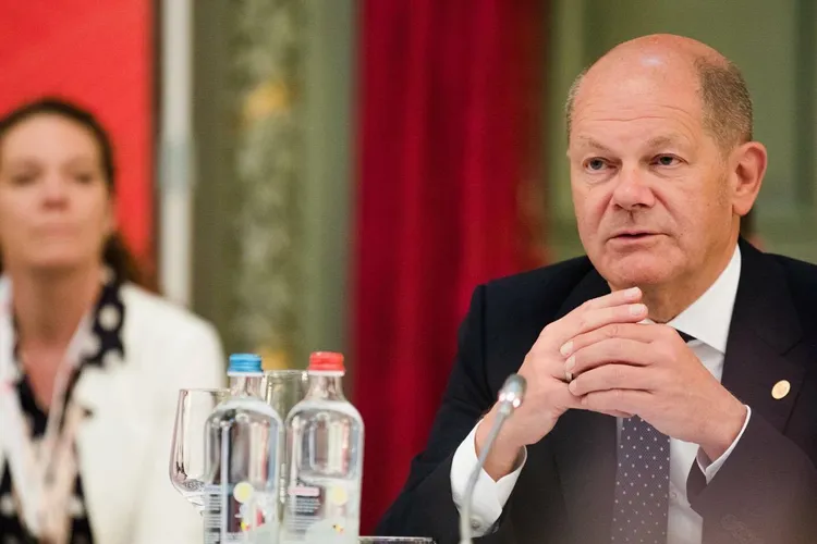 Germania respinge Rusia, dă de China (sursa: Facebook/Olaf Scholz)