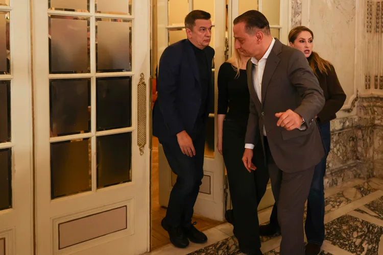 PSD transmite „pe surse”, prin Antena 3, că vrea să scoată USR de la guvernare Foto: Inquam/Octav Ganea