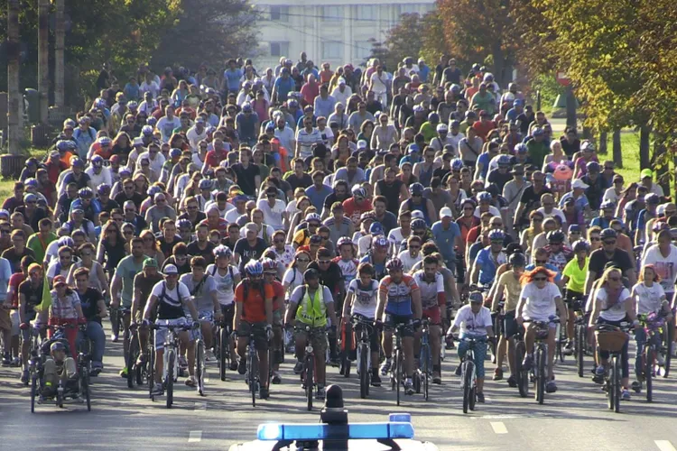 Implicare civică fără precedent în Capitală Foto: Comunitatea Bicicliștilor din Bucuresti/ Sergiu Brega