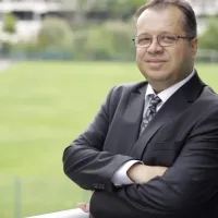Inutila AMEPIP plătește 1,3 milioane lei pe an ca să închirieze mașini cu șofer de la RAAPPS. Cancelaria Guvernului a renunțat la șoferi