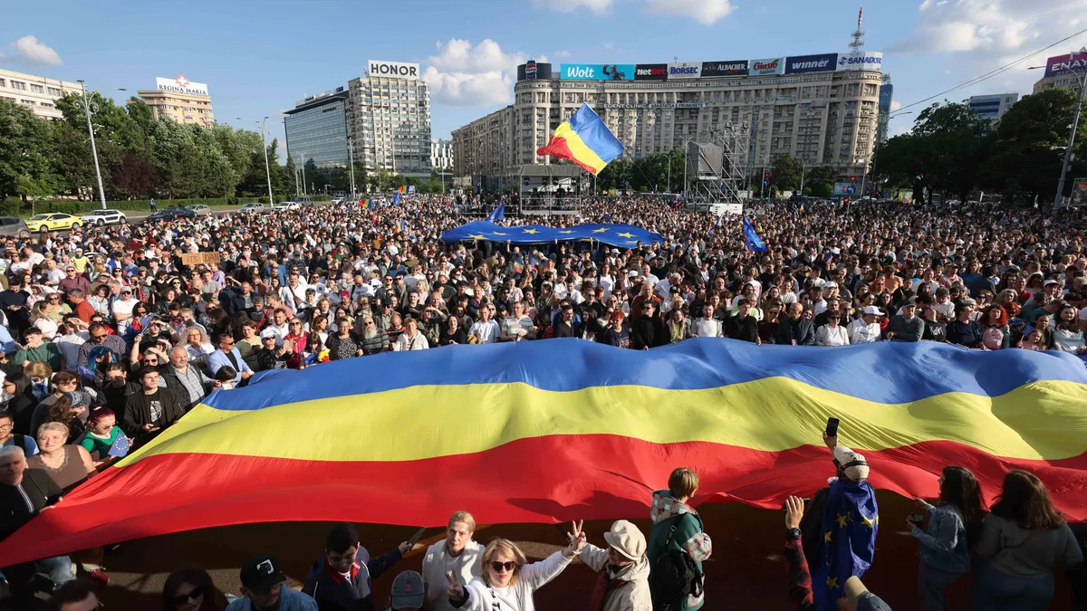 Prezență șocant de mare în fiefurile urbane ale lui Nicușor Dan Foto: Inquam/George Calin