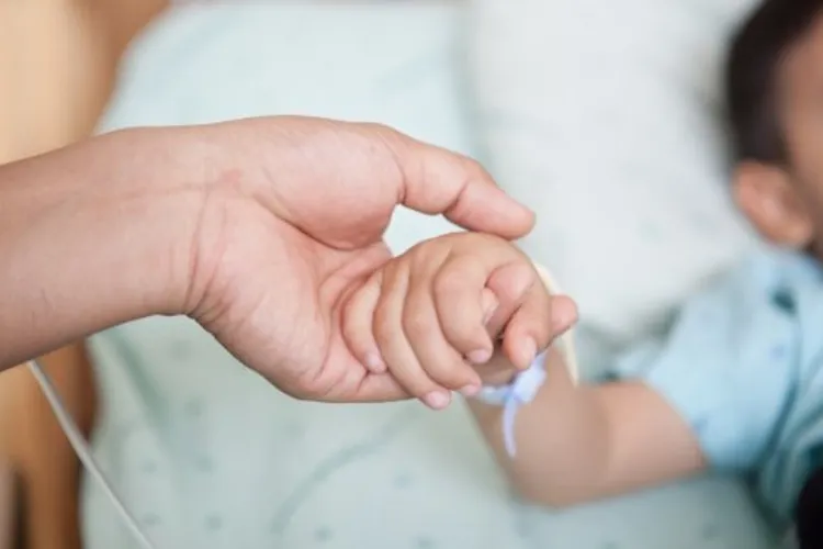Anual, 80 de copii, diagnostic cancer (sursa: ziaruldeiasi.ro)