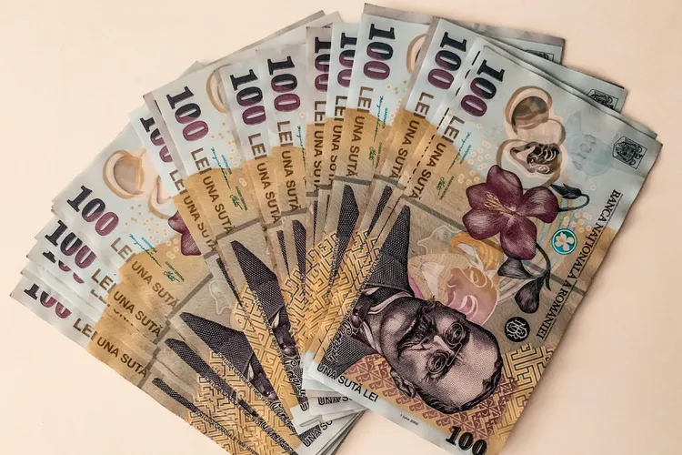 Procurorii cercetează foarte superficial evaziunea fiscală (sursa: Pexels/Diana)